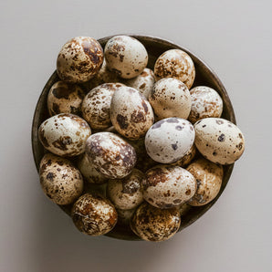 Whole Freeze-Dried Quail Eggs
