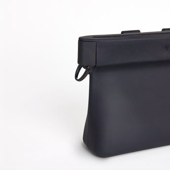 Voilà Large Treat Pouch | Charcoal | Detail 3