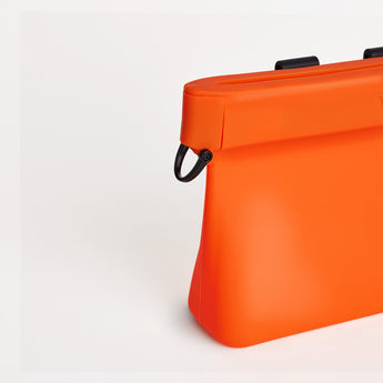 Voilà Large Treat Pouch | Clementine | Detail 3