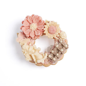 Artisan Biscuit | Wreath