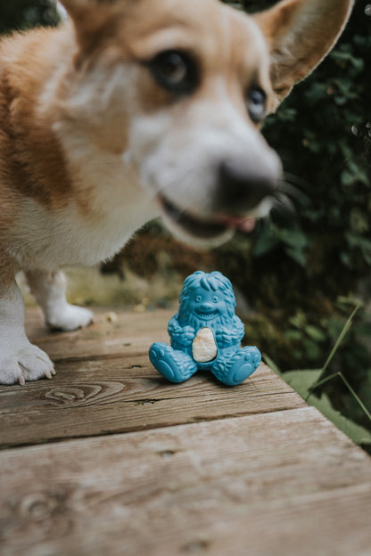 Yeti Puff And Play Toy (4 Nuggets Included)