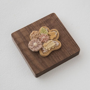 Artisan Biscuit | Paw Print