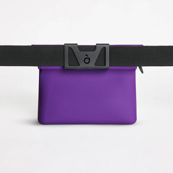 Voilà Large Treat Pouch | Aubergine | Detail 2